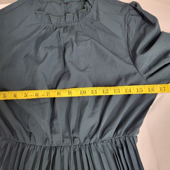 Green Frill Neck Flare Sleeve PIeated Hem Dress, sz small - Picture 7 of 10